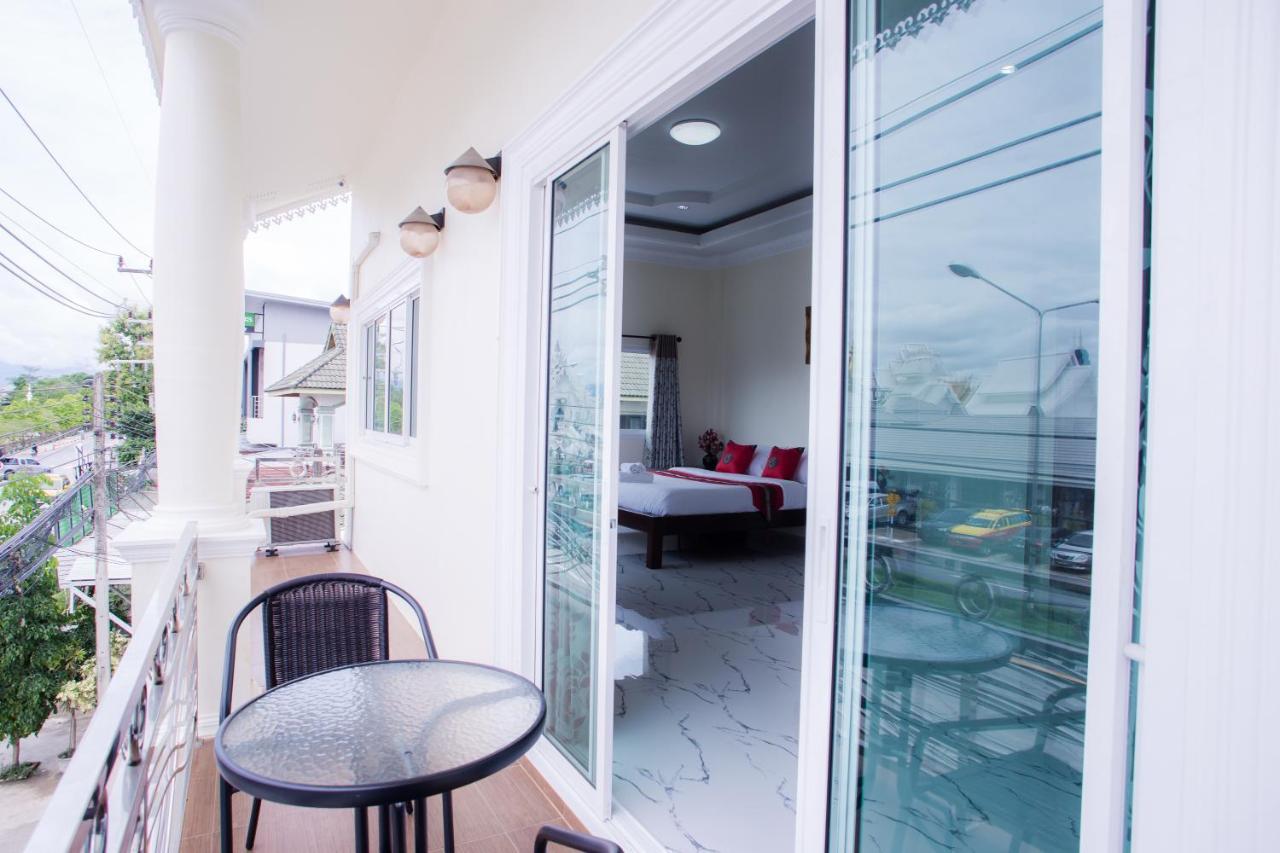 Reun Pon Aek Hotell Chiang Rai Exteriör bild