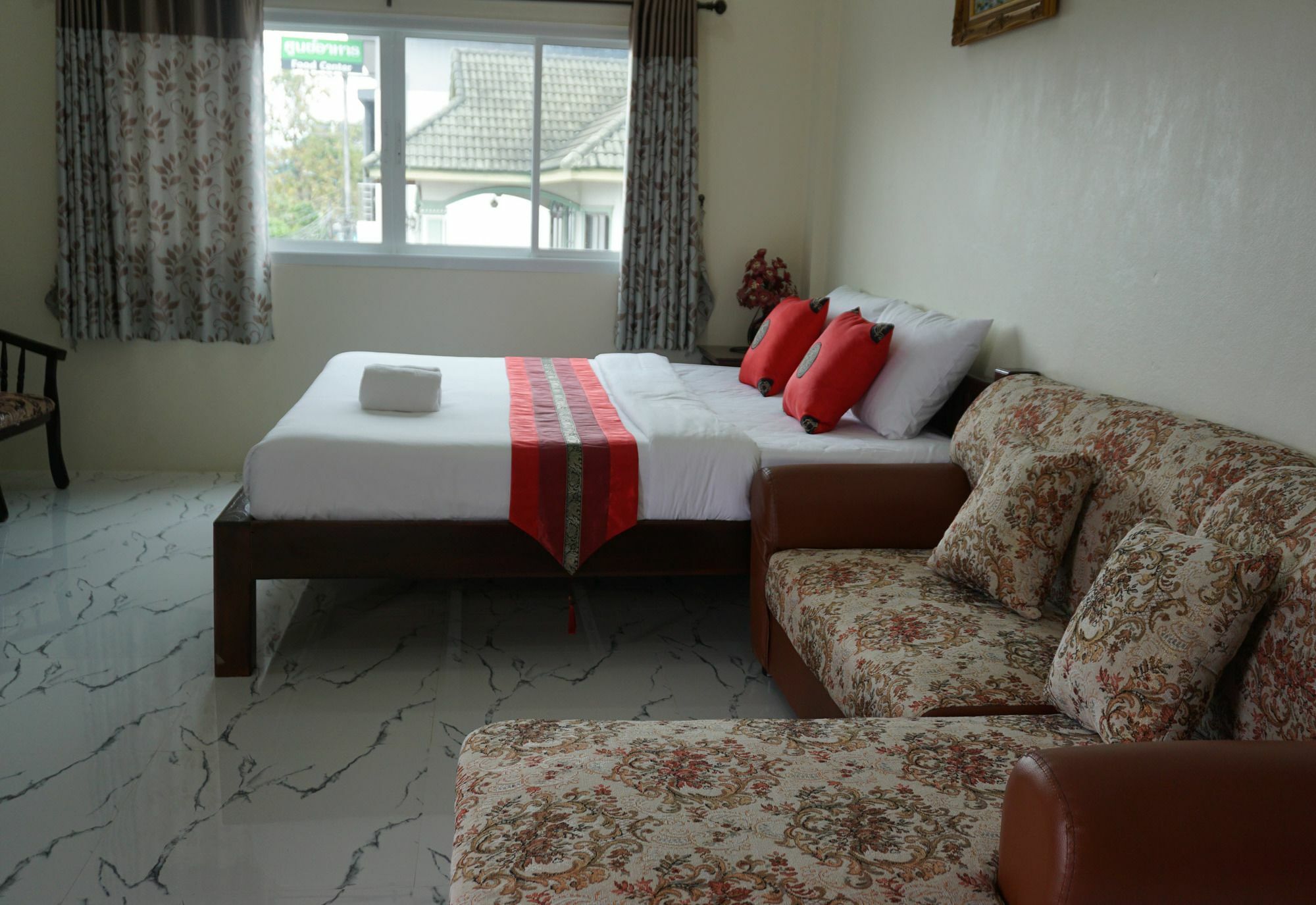 Reun Pon Aek Hotell Chiang Rai Exteriör bild