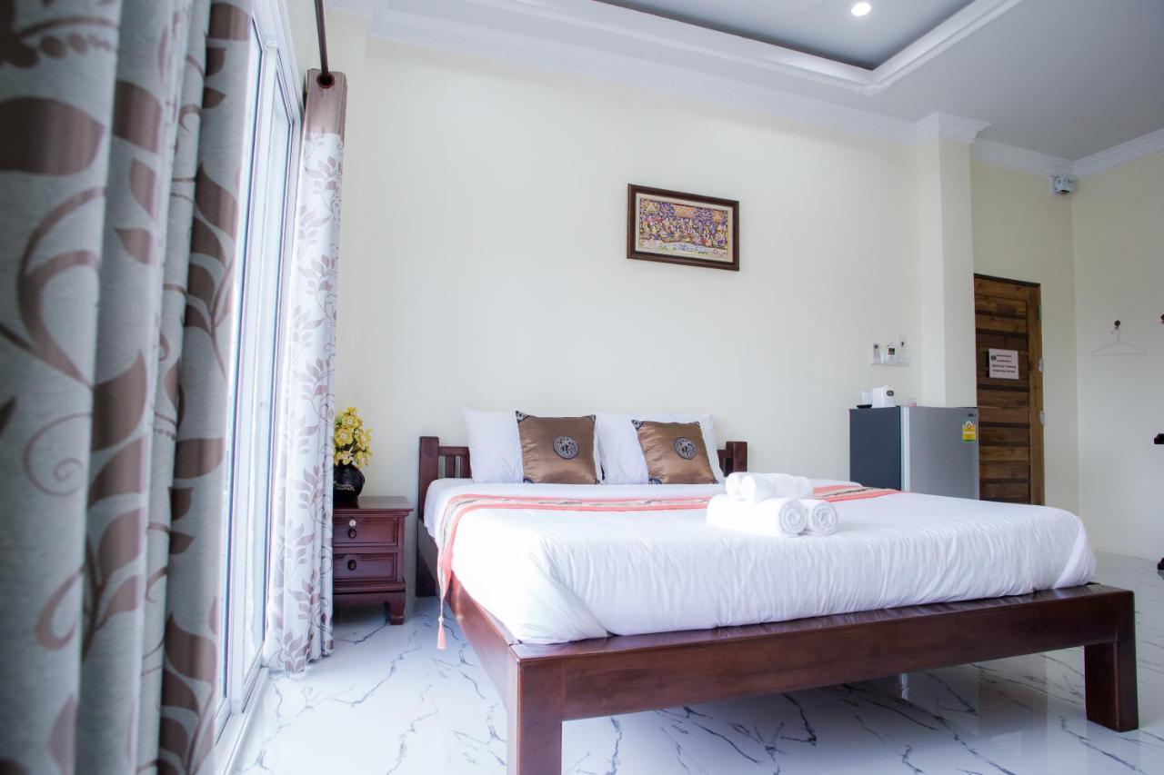 Reun Pon Aek Hotell Chiang Rai Exteriör bild